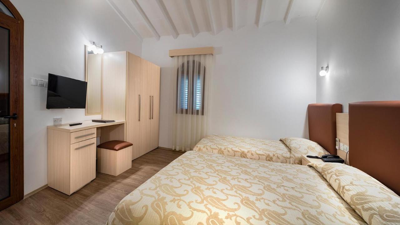 Standard Bungalow,1394479568:JPEG